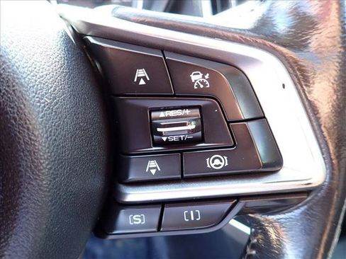 Used 2020 Subaru Forester Premium AWD/4WD image 18