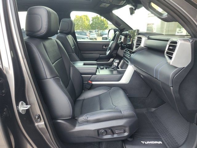 Used 2024 Toyota Tundra Platinum AWD/4WD image 27