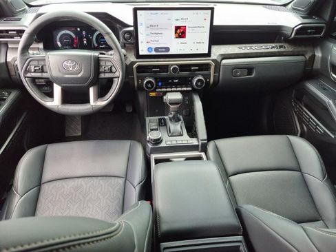 Used 2024 Toyota Tacoma Limited AWD/4WD image 17