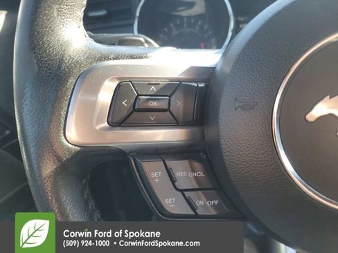 Used 2015 Ford Mustang Coupe image 22