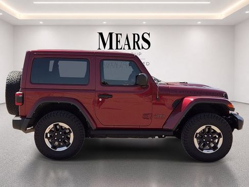 Used 2021 Jeep Wrangler Rubicon AWD/4WD image 6