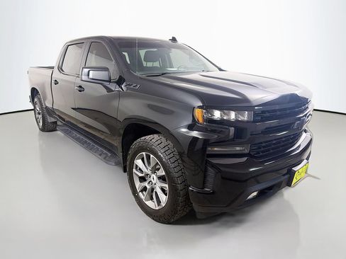 Used 2021 Chevrolet Silverado 1500 RST w/ Z71 Off-Road Package AWD/4WD image 4