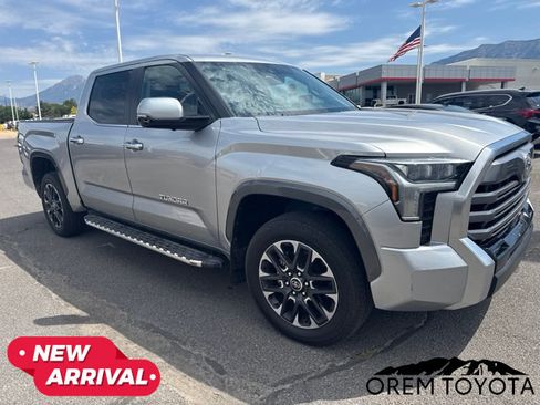 Used 2024 Toyota Tundra Limited AWD/4WD image 6