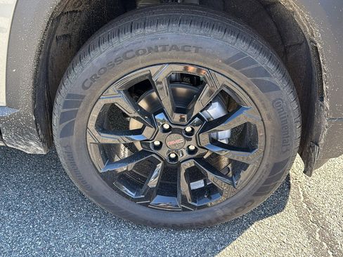 New 2026 GMC Terrain Elevation w/ Elevation Premium Package image 5