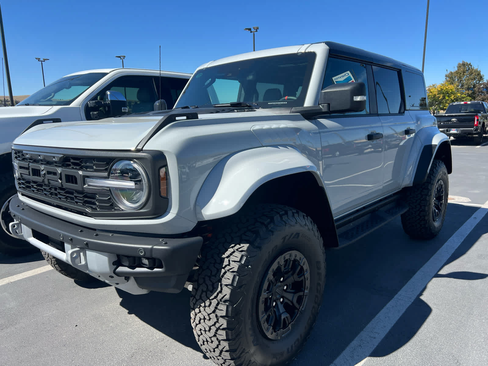 New 2026 Ford Bronco Raptor w/ Interior Carbon Fiber Pack AWD/4WD image 1