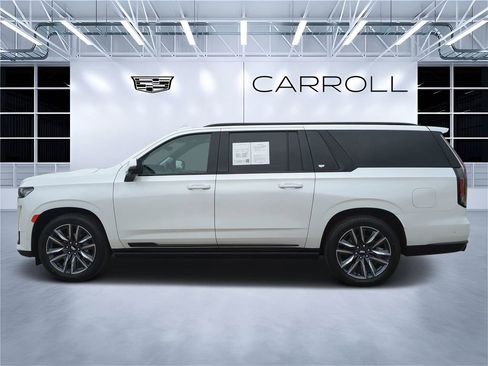 Used 2023 Cadillac Escalade ESV Sport Platinum image 6