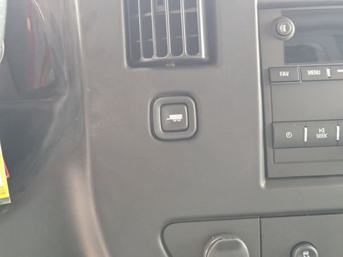 New 2025 Chevrolet Express 3500 w/ Power Convenience Package image 19