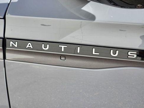 New 2026 Lincoln Nautilus Premier w/ Jet Appearance Package image 16