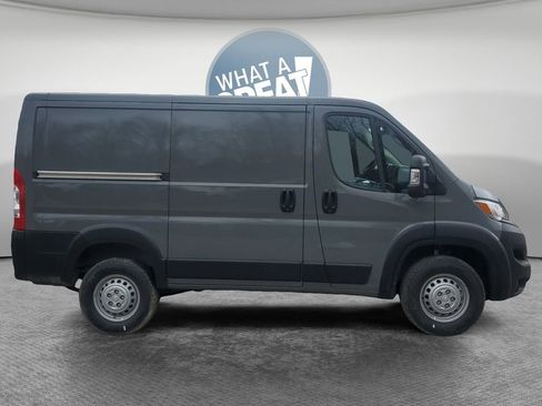 New 2026 RAM ProMaster 1500 FWD image 2