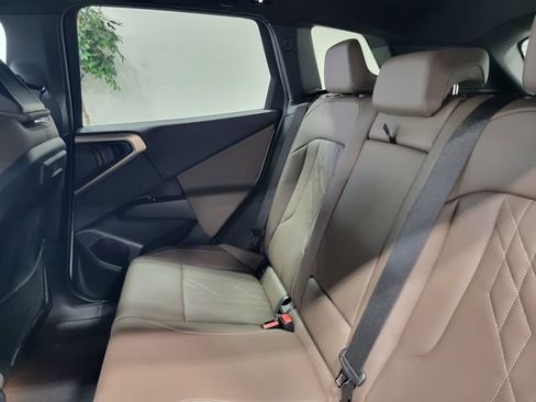 Used 2025 BMW X3 xDrive30i w/ Premium Package AWD/4WD image 13