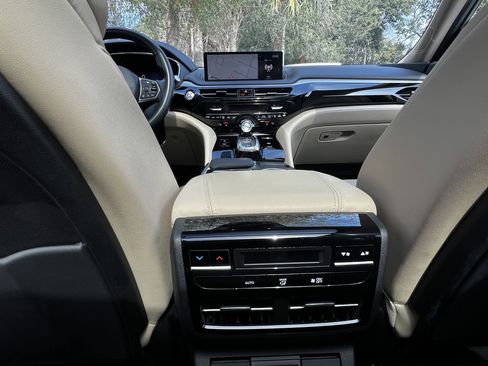 Used 2022 Acura MDX FWD w/ Technology Package image 38