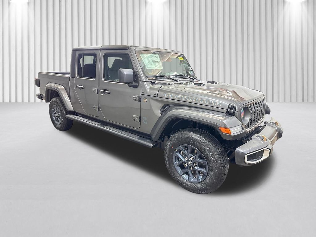 New 2026 Jeep Gladiator Sport AWD/4WD image 2