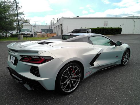 Used 2023 Chevrolet Corvette Stingray Premium Conv w/ 3LT RWD image 6