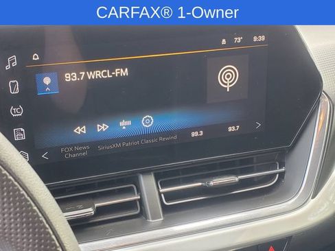 Used 2025 Chevrolet Trax LT FWD image 17