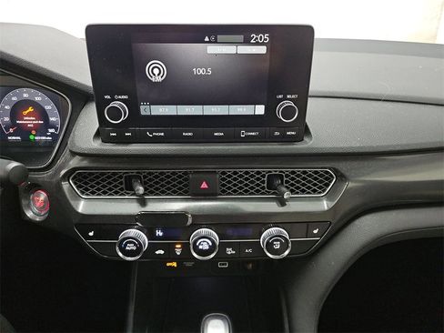 Used 2023 Acura Integra A-Spec image 12