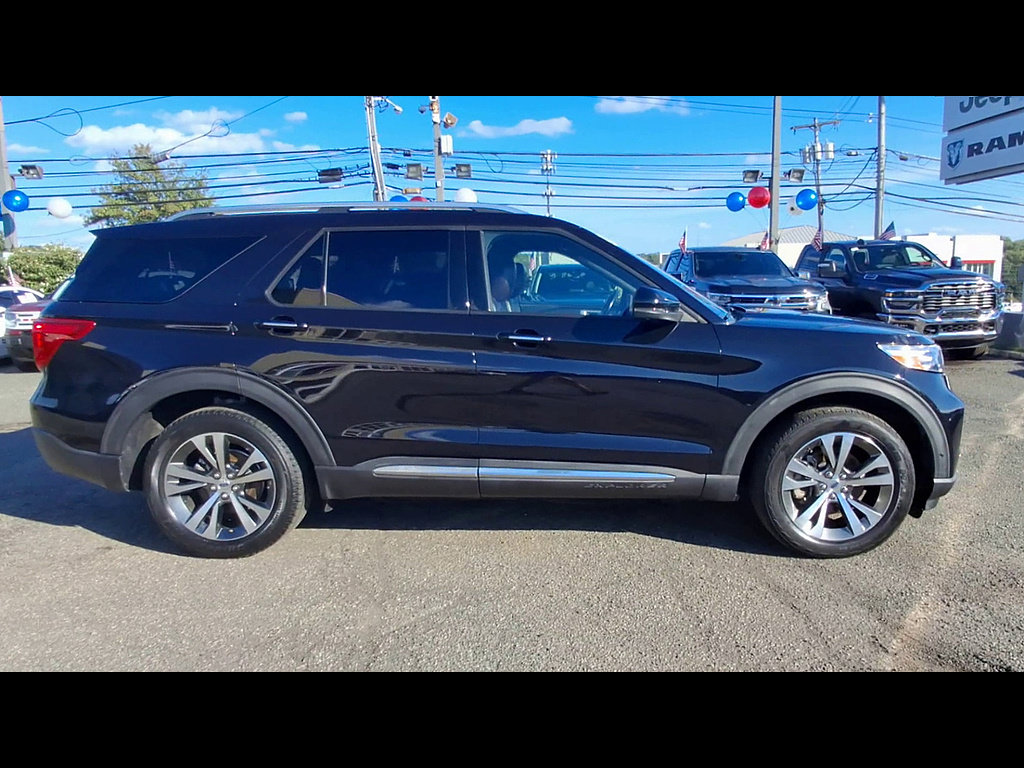 Used 2020 Ford Explorer Platinum w/ Premium Technology Package AWD/4WD image 9