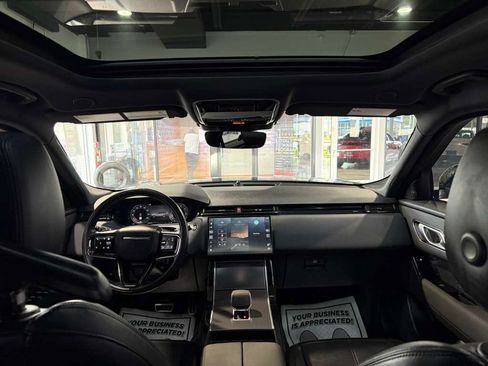 Used 2025 Land Rover Range Rover Velar Dynamic SE AWD/4WD image 21