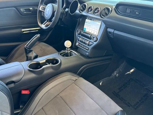 Used 2019 Ford Mustang Shelby GT350 w/ Technology Package RWD image 13
