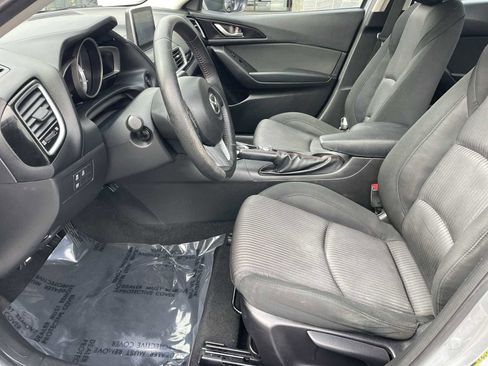 Used 2014 MAZDA MAZDA3 i Touring w/ Technology Package image 10