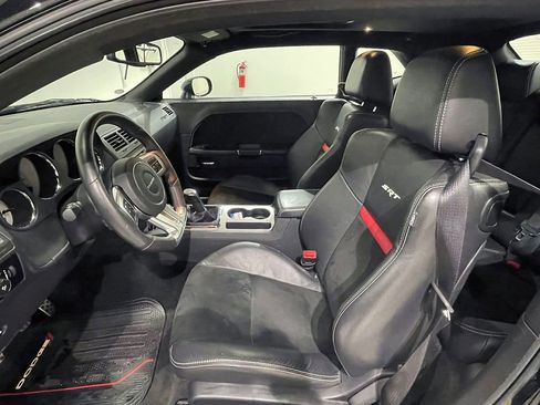 Used 2013 Dodge Challenger SRT8 w/ Harman Kardon Audio Group RWD image 67