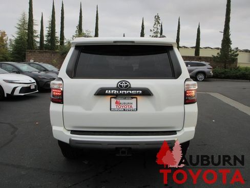 Certified 2022 Toyota 4Runner TRD Off-Road Premium image 7