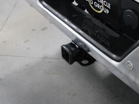 Used 2024 Chevrolet Silverado 1500 LTZ image 16