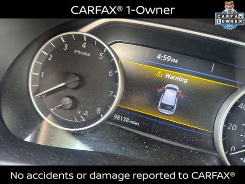 Used 2017 Nissan Murano Platinum w/ Platinum Technology Package image 3