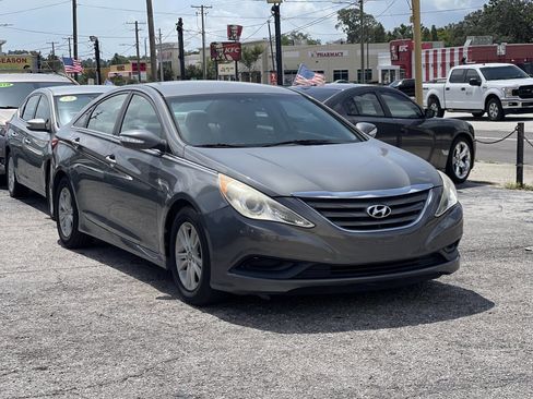 Used 2014 Hyundai Sonata GLS w/ Popular Equipment Group 2 image 6