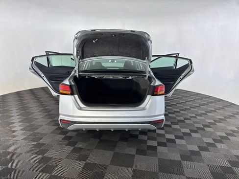 Used 2025 Nissan Altima 2.5 SV FWD image 19