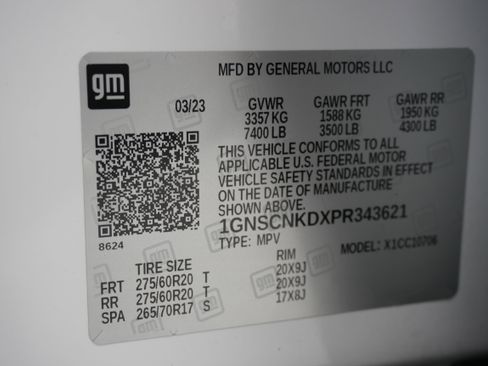 Used 2023 Chevrolet Tahoe LT w/ Luxury Package image 32