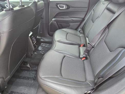 New 2026 Jeep Compass Latitude AWD/4WD image 12