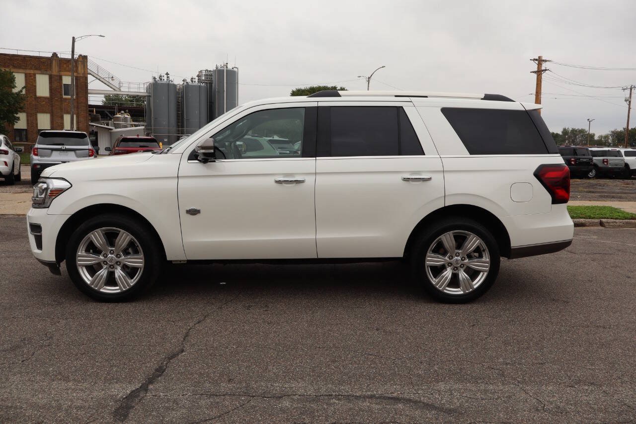 Used 2024 Ford Expedition King Ranch AWD/4WD image 8
