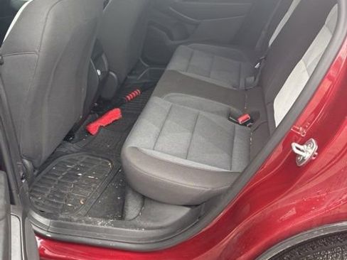 Used 2024 Chevrolet Trax RS w/ Sunroof Package image 7