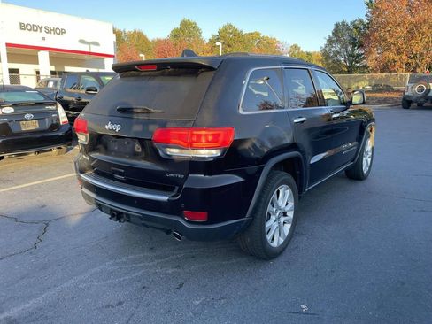 Used 2017 Jeep Grand Cherokee Limited w/ Luxury Group II image 10