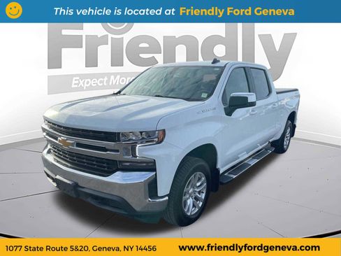 Used 2022 Chevrolet Silverado 1500 LT w/ Bed Protection Package image 1
