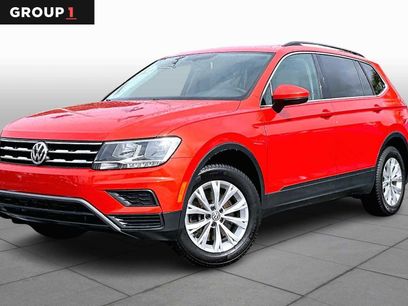 Used 2019 Volkswagen Tiguan SE w/ Panoramic Sunroof Package