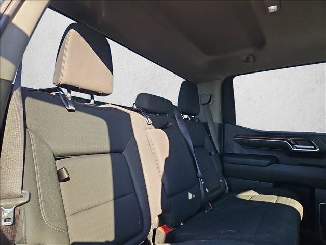 Used 2024 GMC Sierra 1500 Elevation w/ X31 Off-Road Package AWD/4WD image 11
