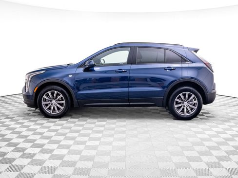 Used 2020 Cadillac XT4 Sport w/ Technology Package FWD image 2