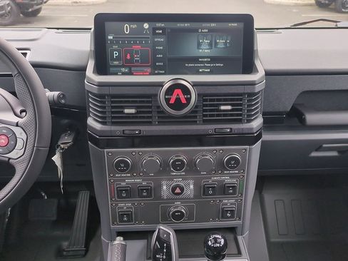 New 2025 INEOS Grenadier AWD/4WD image 17