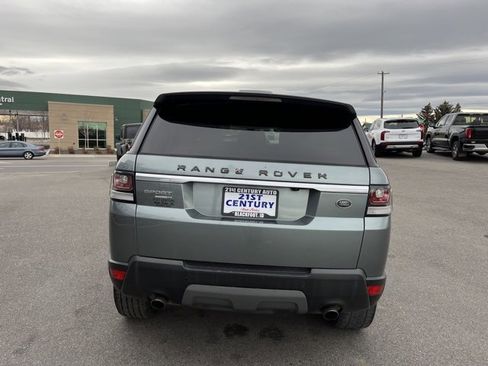 Used 2015 Land Rover Range Rover Sport SE image 11