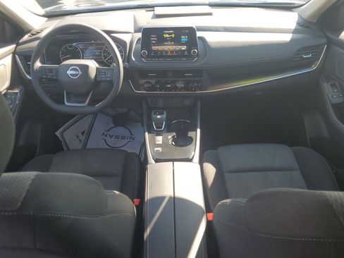 Certified 2026 Nissan Rogue SV image 13