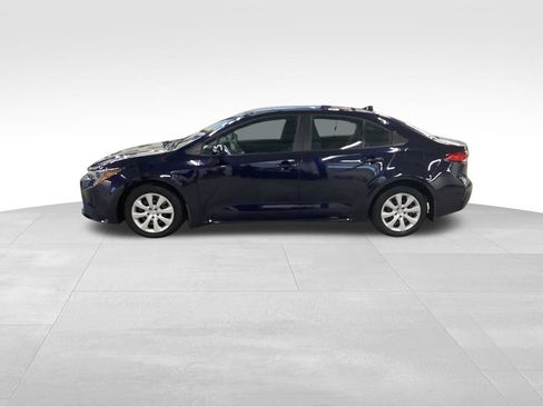 Used 2023 Toyota Corolla LE FWD image 2