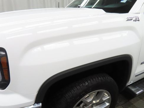 Used 2018 GMC Sierra 1500 SLT w/ SLT Premium Package image 38