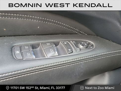 Used 2019 INFINITI QX60 Luxe w/ Essential Package image 28