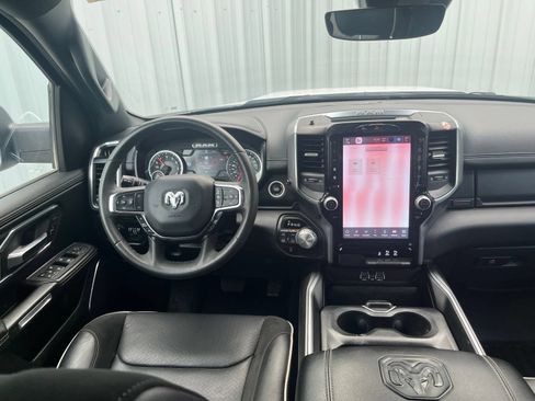 Used 2025 RAM 1500 Laramie AWD/4WD image 23
