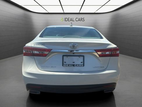 Used 2013 Toyota Avalon Limited FWD image 6