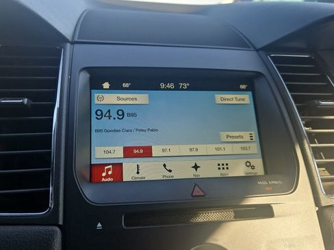 Used 2016 Ford Taurus SEL w/ Equipment Group 201A image 16