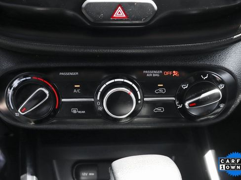 Used 2023 Kia Soul LX image 22