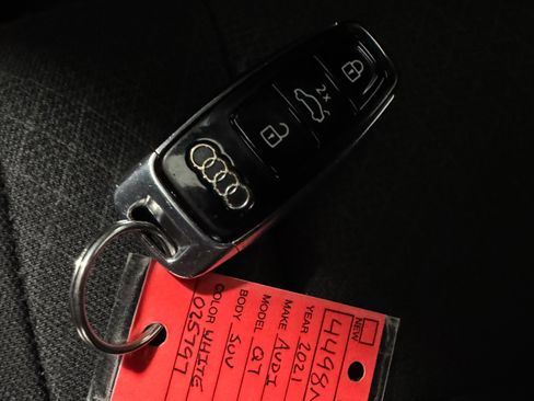 Used 2021 Audi Q7 2.0T Premium Plus w/ Premium Plus Package image 40