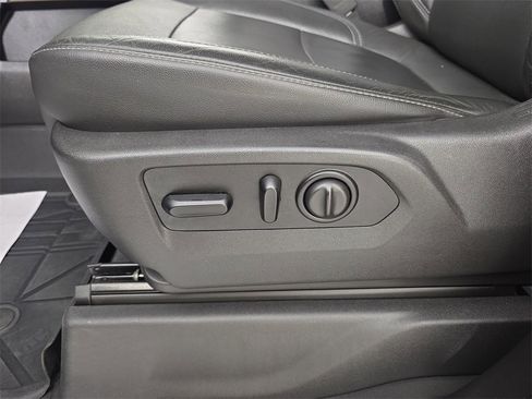 Used 2019 Chevrolet Silverado 1500 LT Trail Boss image 22